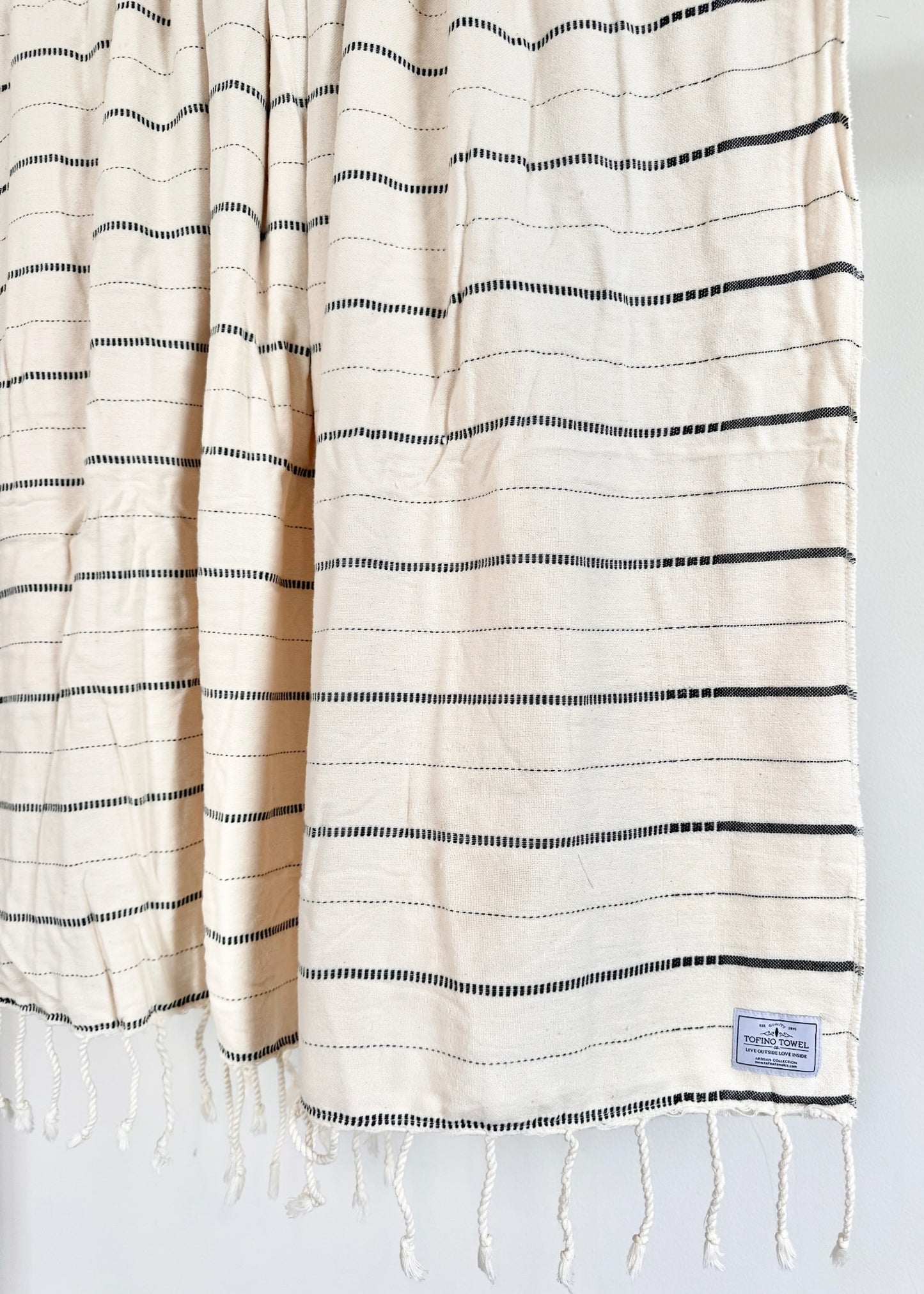 Tofino The Knox Throw