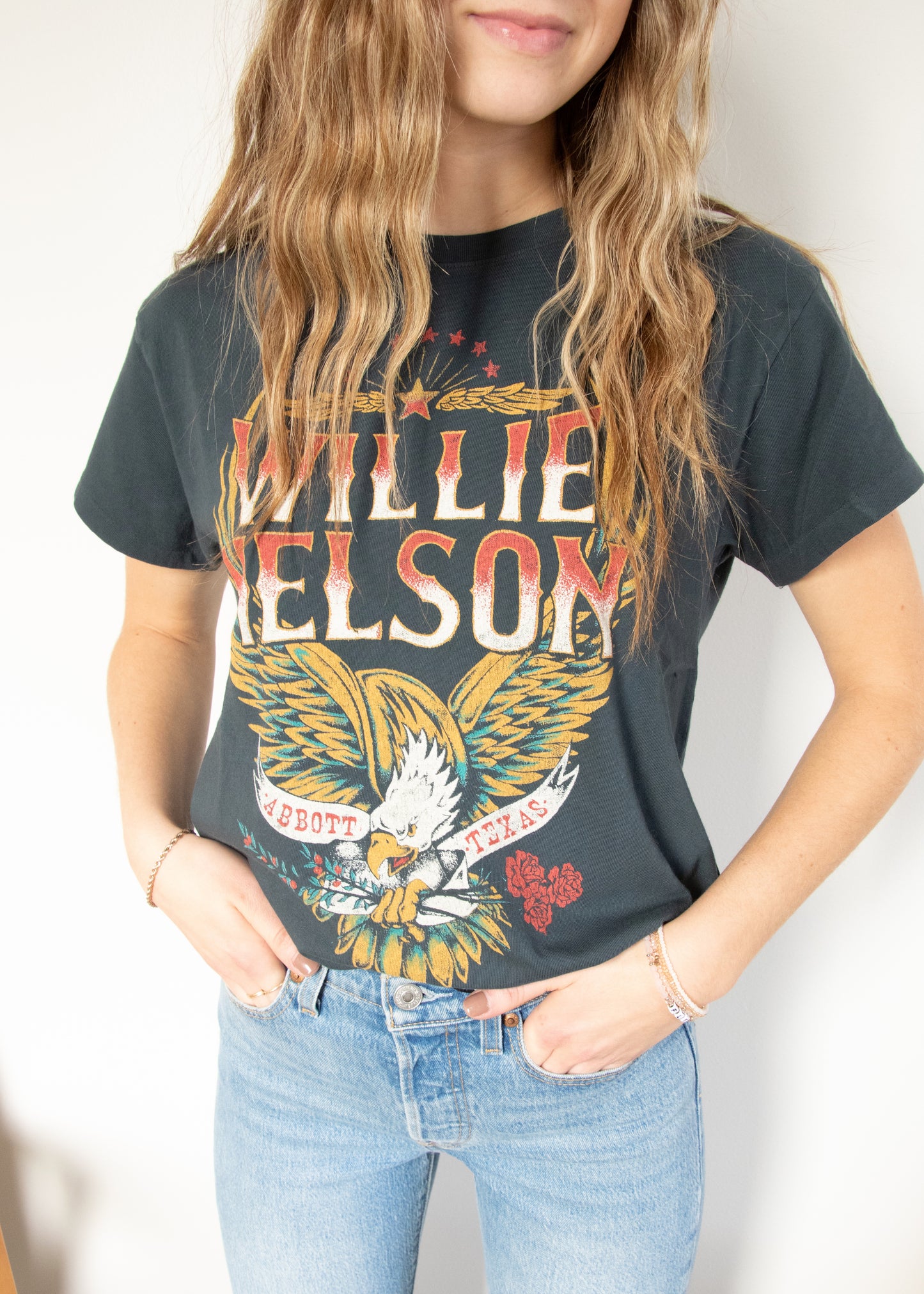 Daydreamer Willie Nelson Abott Texas Tee