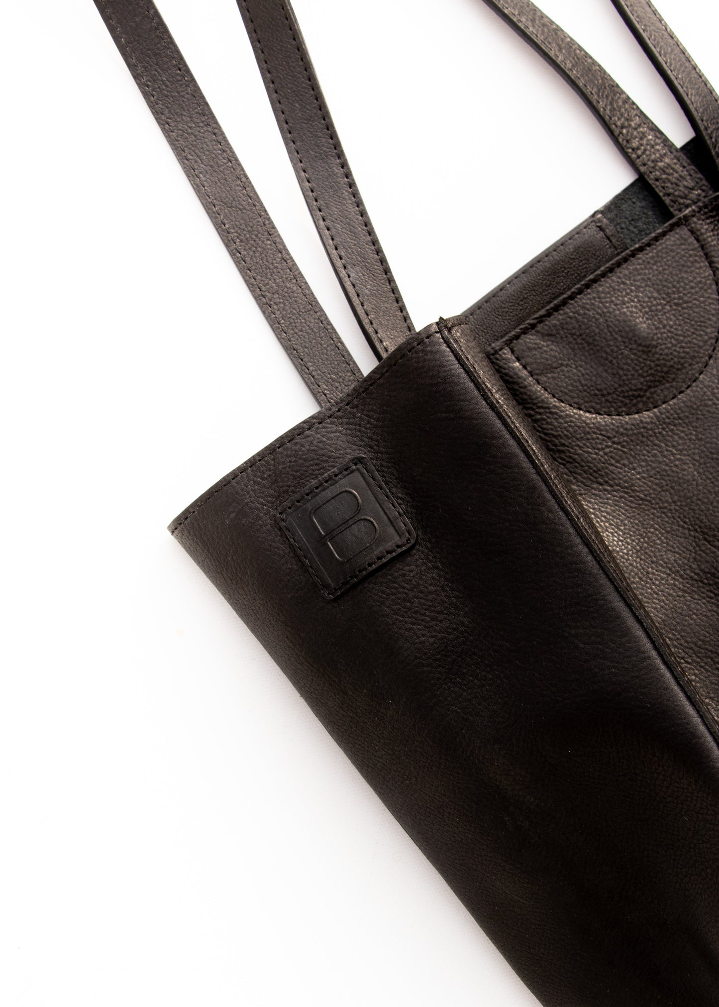 BRAVE Leather Giovana Tote - BLACK