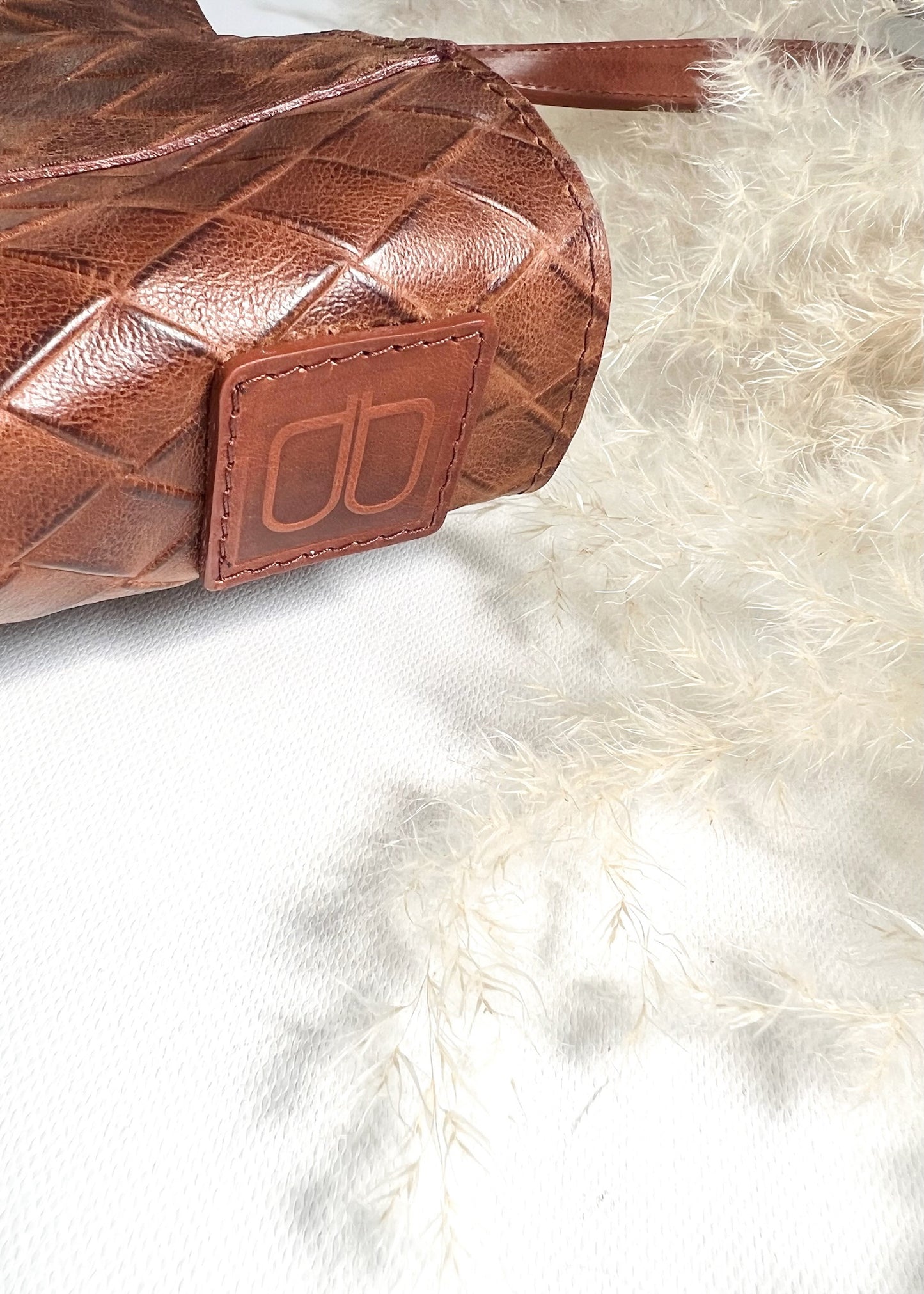 BRAVE Leather Giovana Tote - BROWNLARGE WEAVE