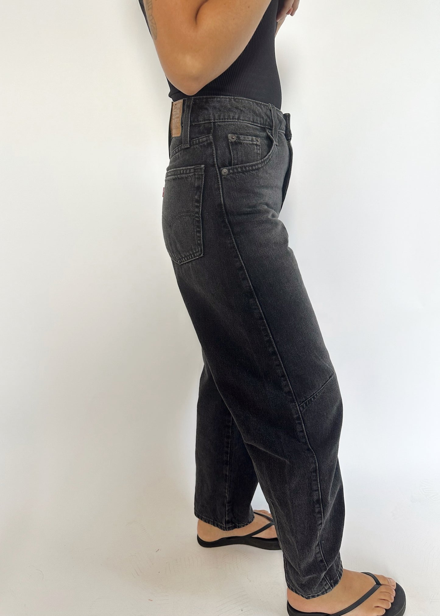 Levi's Baggy Dad Barrel Jean