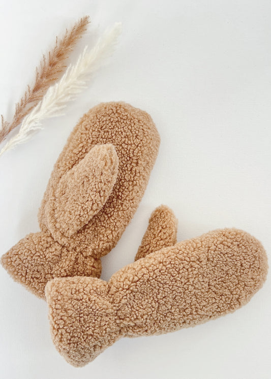 C'est Moi Teddy Mittens - TAN