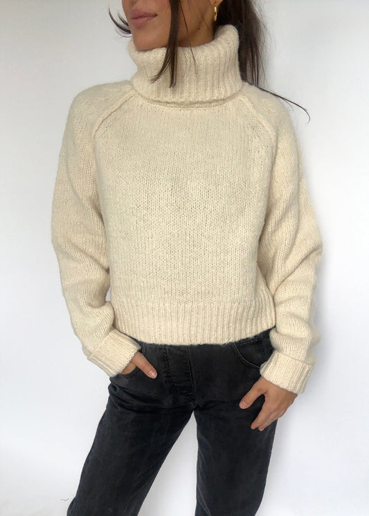 C'est Moi Knit Crop TN Sweater - IVORY