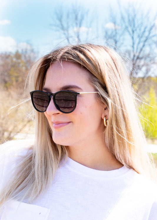 Pilgrim Vanille Sunglasses - BLACK